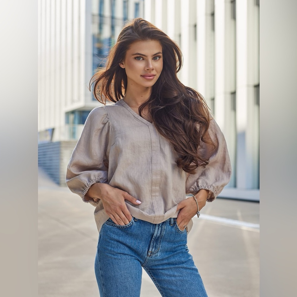 Elegant Beige European linen Women's Top, size L